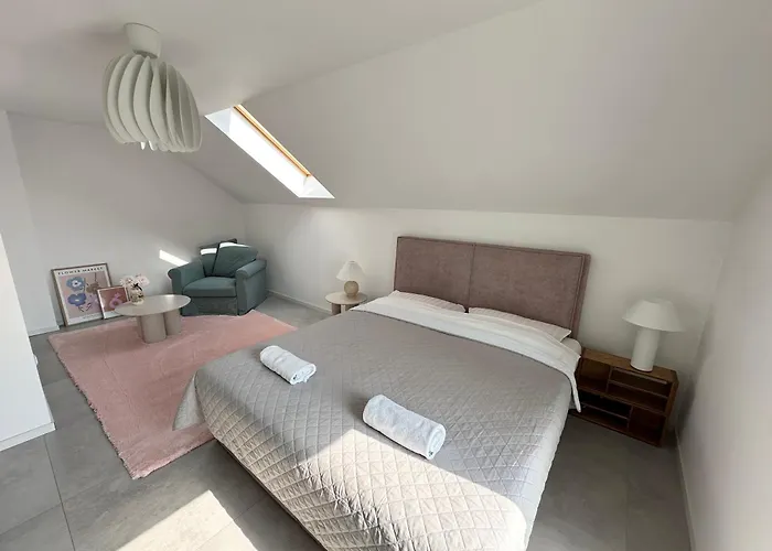 Dom بيت للعطل كونين