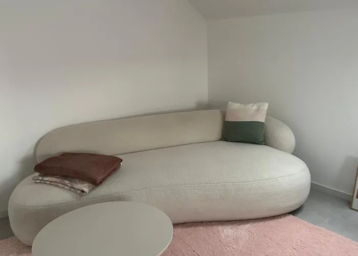 Dom بيت للعطل كونين